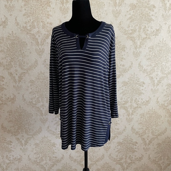 Laura stripped tunic - Picture 1 of 10